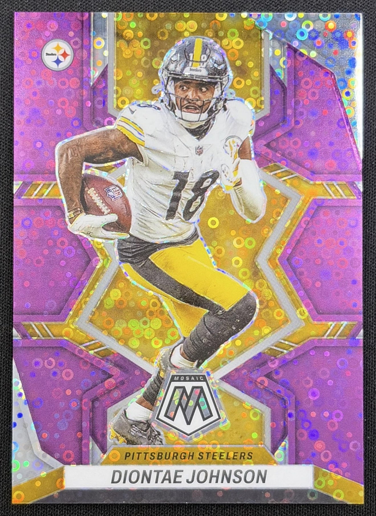 Diontae Johnson 2022 Panini Mosaic No Huddle Purple /50 Steelers
