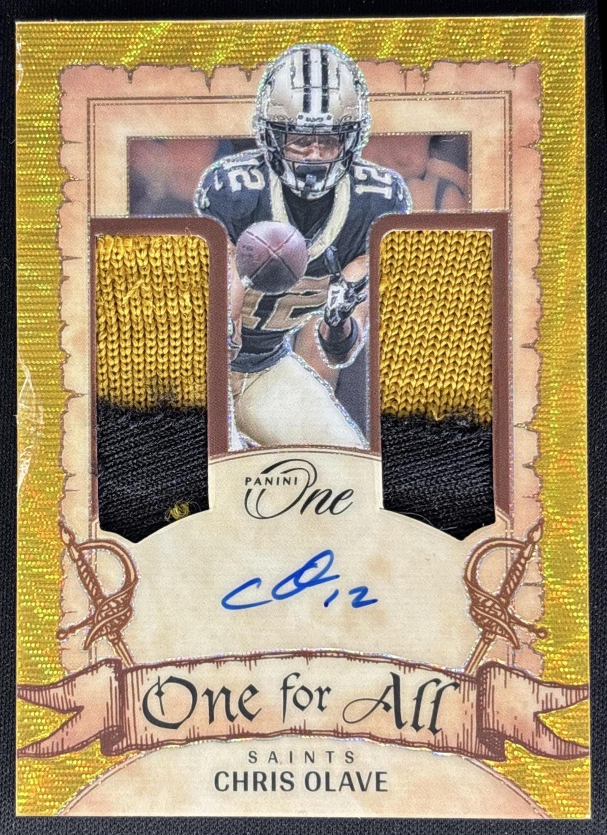 *Damaged* Chris Olave 2023 Panini One for All Dual Patch Auto Gold Wave /15 Saints Sports Trading Cards