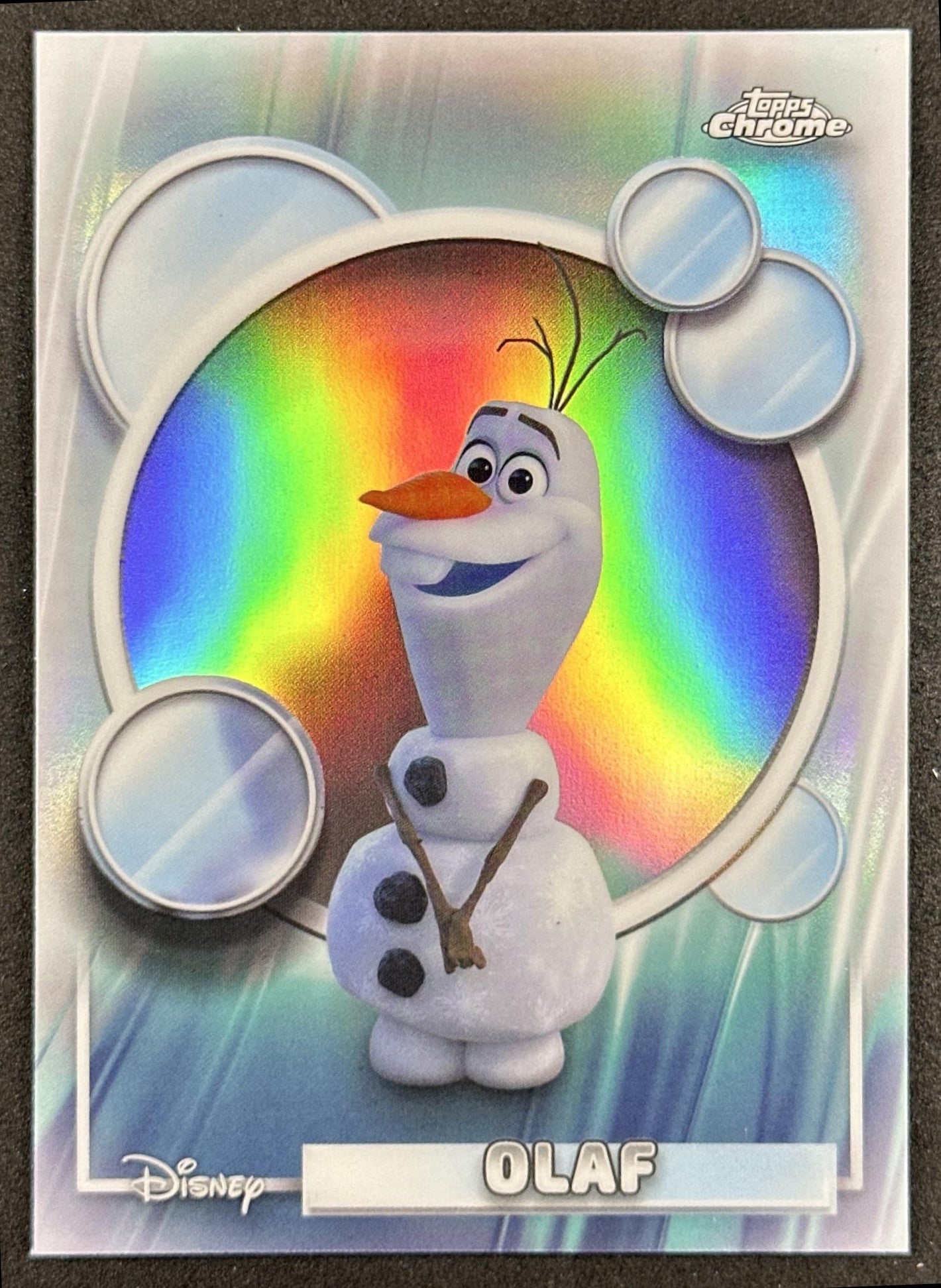 Olaf 2026 Topps Chrome Disney Refractor Frozen II Front