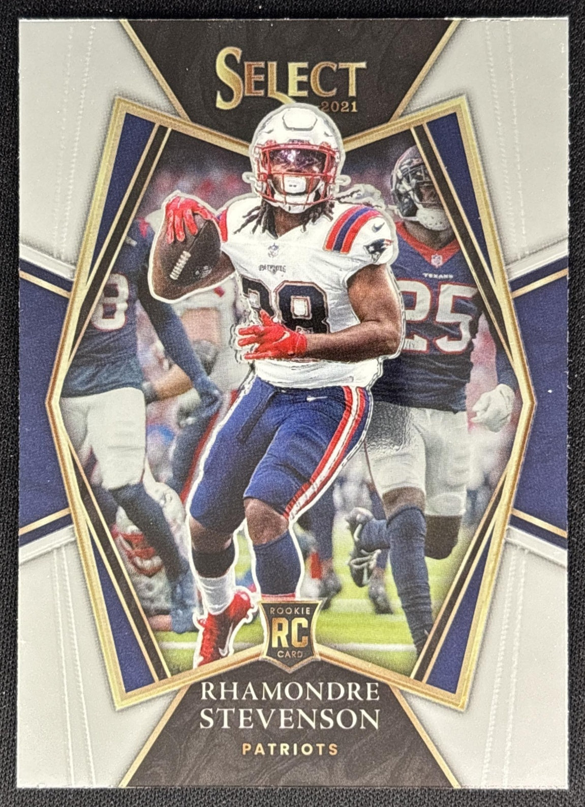 Rhamondre Stevenson 2021 Panini Select Patriots front