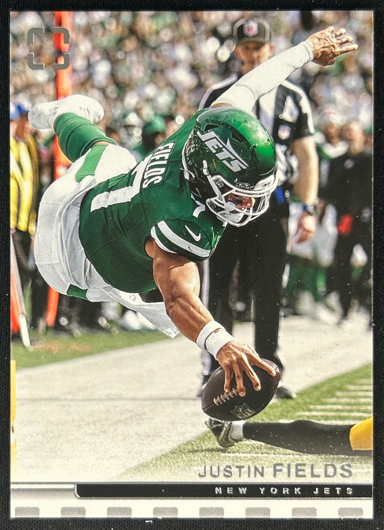 Justin Fields 2025 PhotoGenic Jets Sports Trading Cards