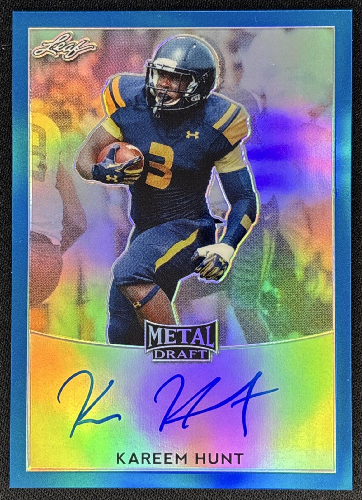 Kareem Hunt 2017 Leaf Ultimate Draft Flashback 1990 Auto Blue /50 Chiefs