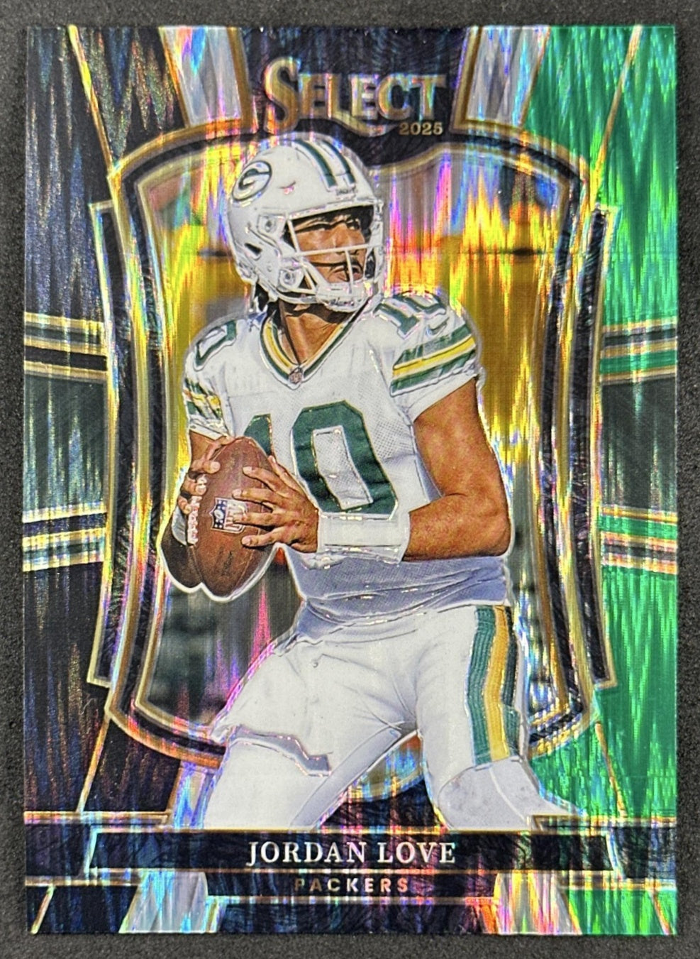 Jordan Love 2025 Panini Select Premier Level Black and Green Prizm Shock Packers