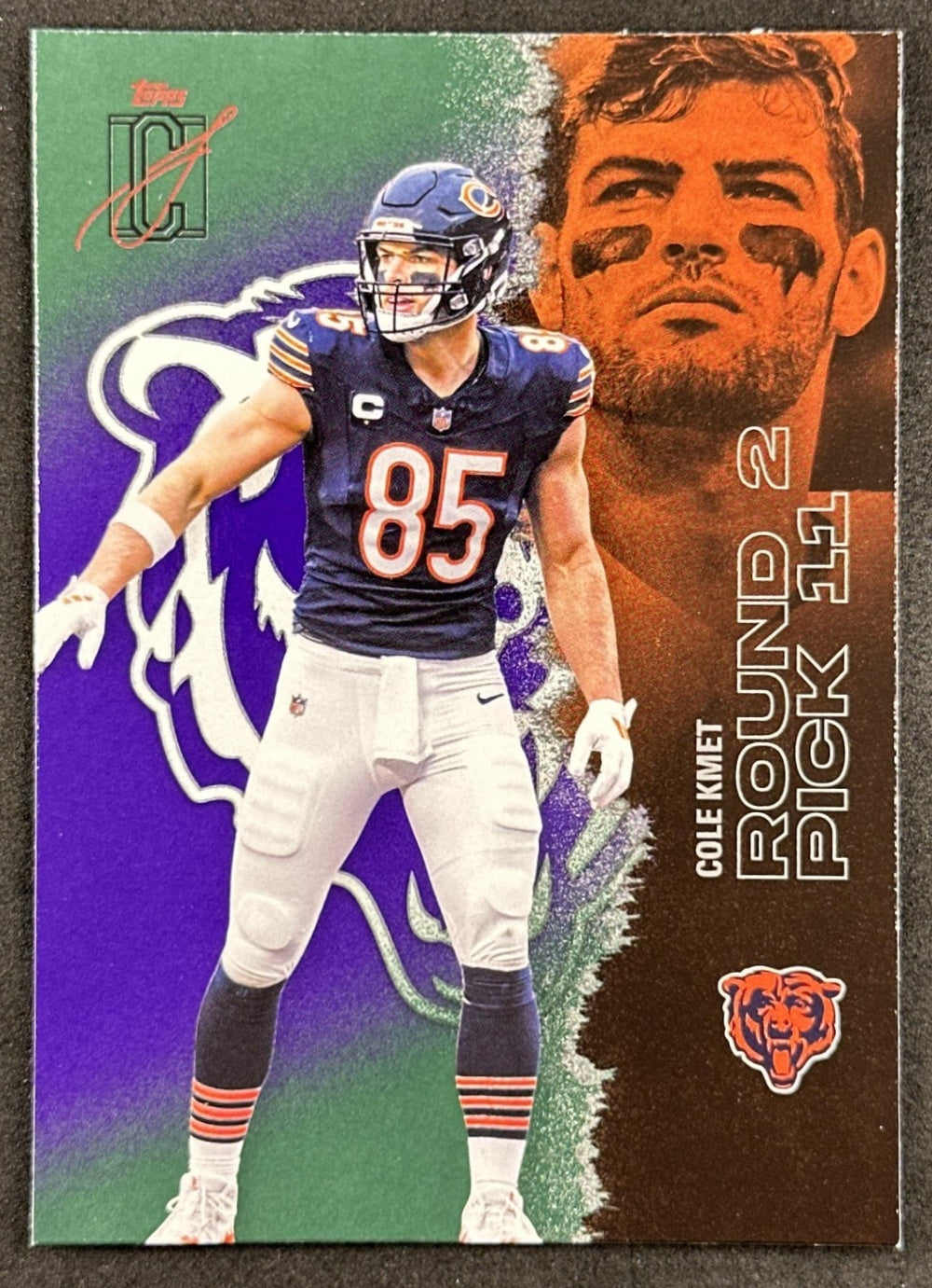 Cole Kmet 2025 Topps Signature Class Veteran Green & Purple Foil Bears front