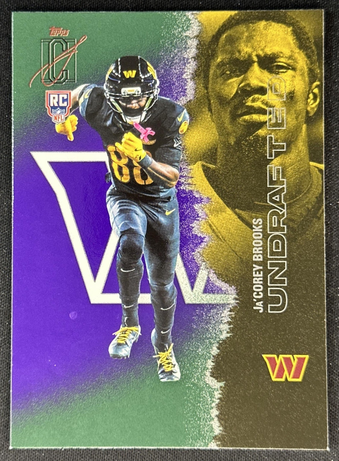 Ja'Corey Brooks 2025 Topps Signature Class Green & Purple Rookie Commanders front