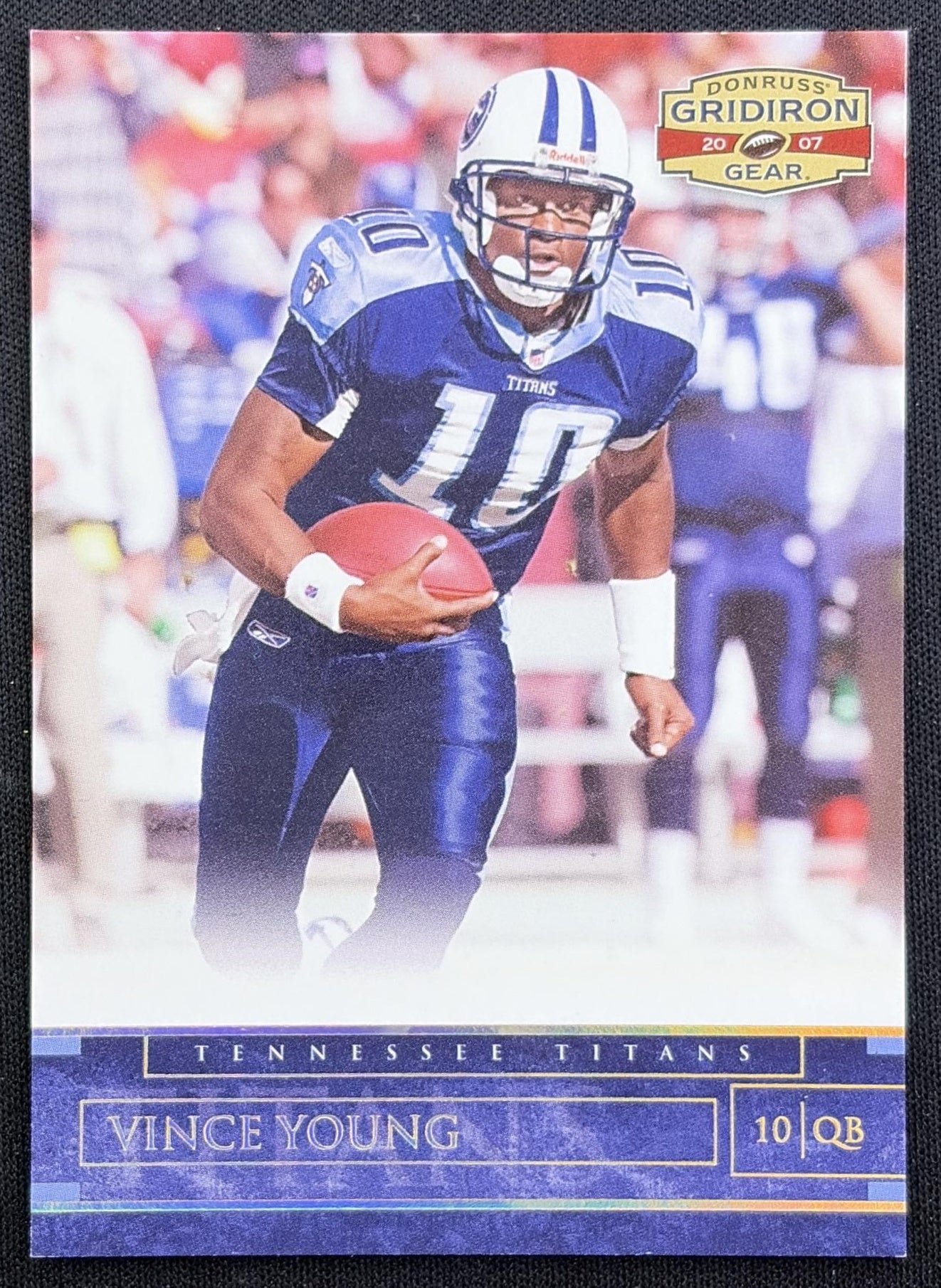 Vince Young 2007 Donruss Gridiron Gear Titans