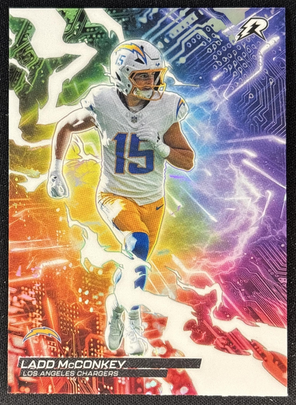 Ladd McConkey 2025 Topps Resurgence Circuit Breakers Chargers Los Angeles Chargers Sports Trading Cards