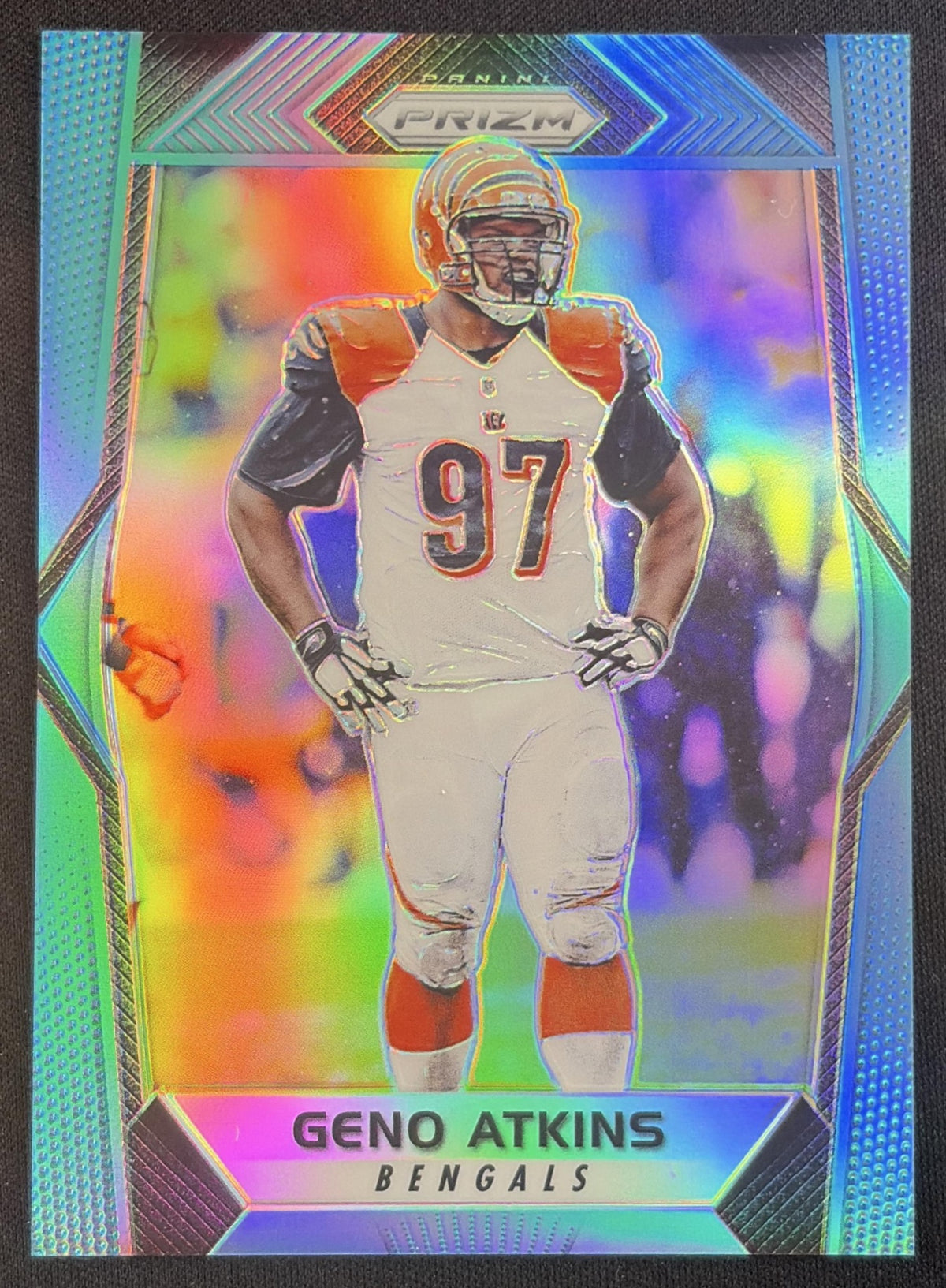 Geno Atkins 2017 Panini Prizm Light Blue /199 Bengals Sports Trading Card