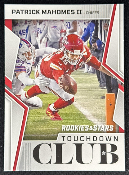 Patrick Mahomes II 2022 Panini Rookies & Stars Touchdown Club Chiefs front