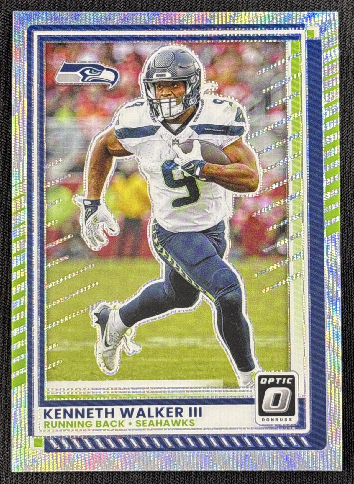 Kenneth Walker III 2025 Panini Donruss Optic Wave Prizm /300 Seahawks