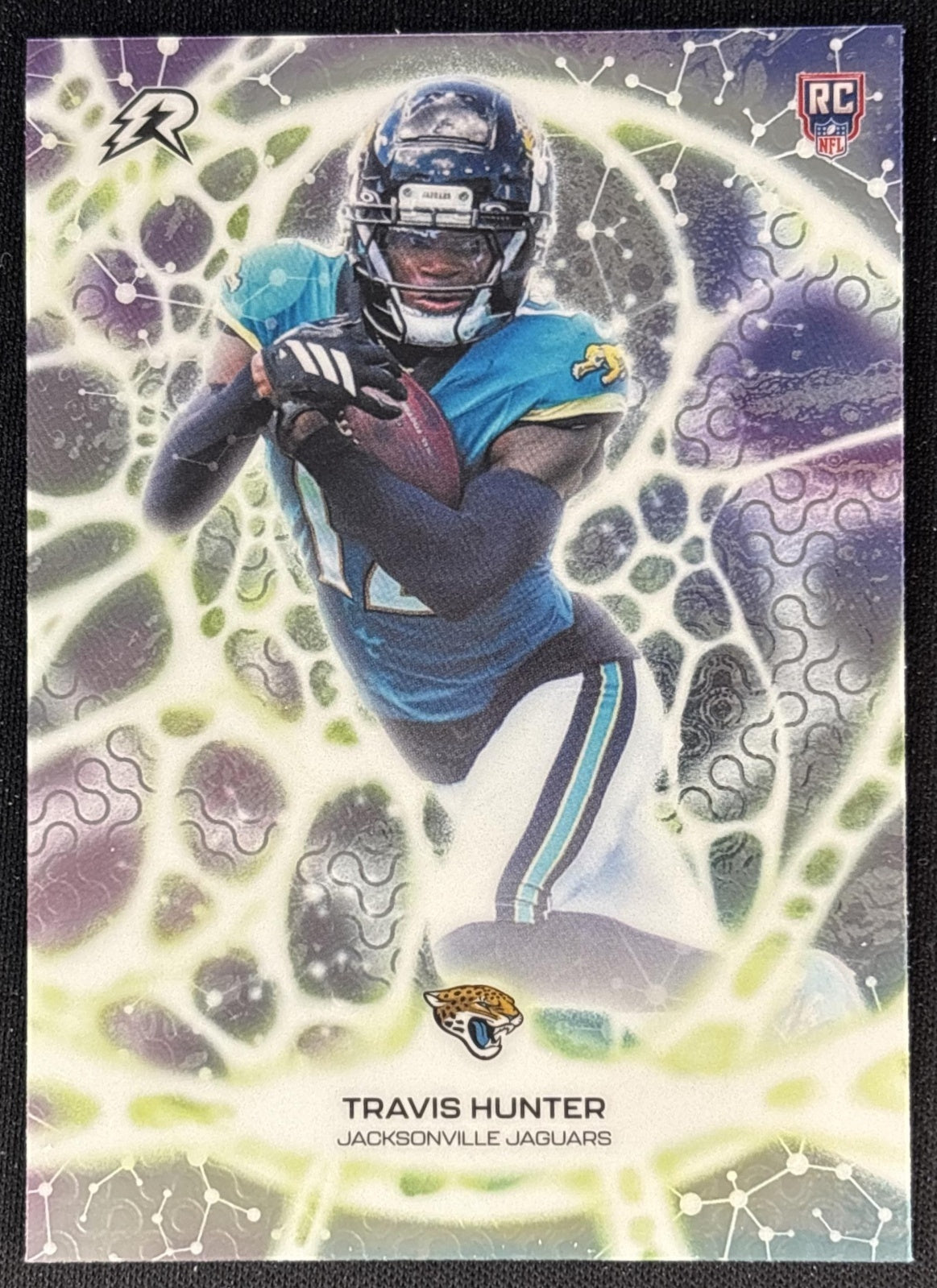 Travis Hunter 2025 Topps Resurgence Voltaic Jaguars Jacksonville Jaguars Sports Trading Cards