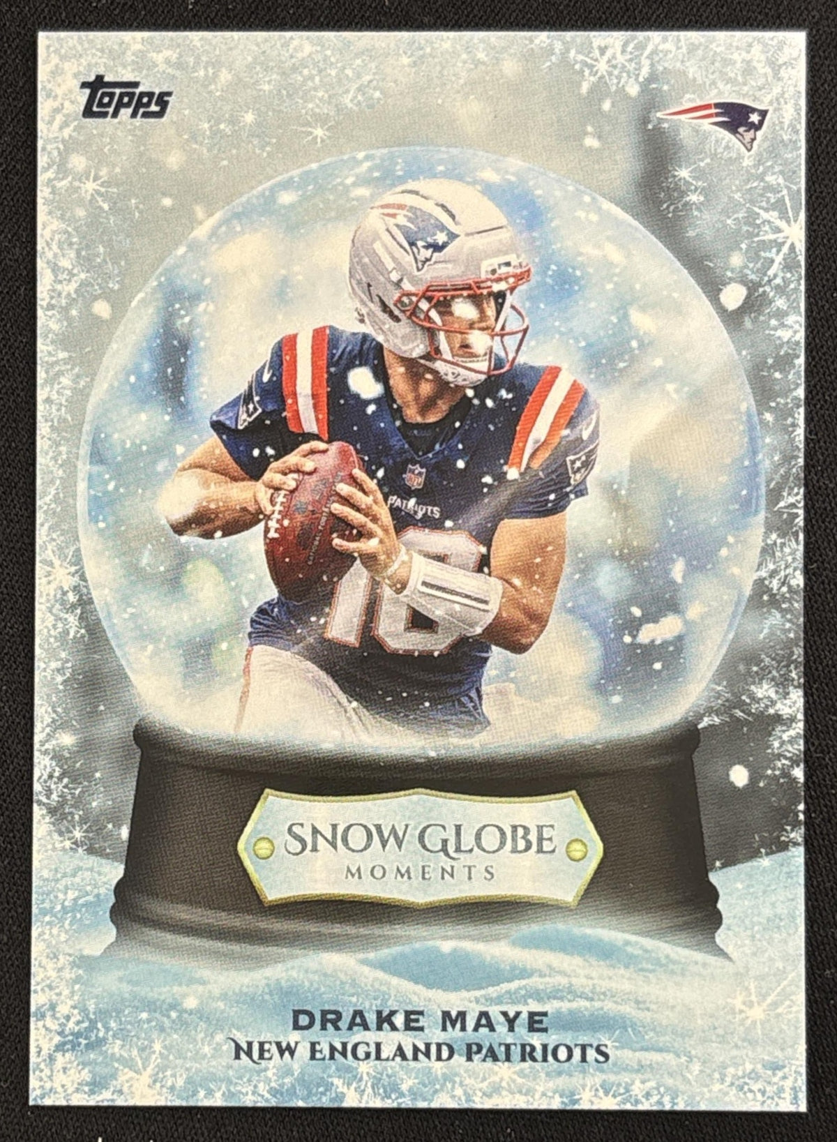 Drake Maye 2026 Topps Holiday Snow Globe Moments Patriots - Front