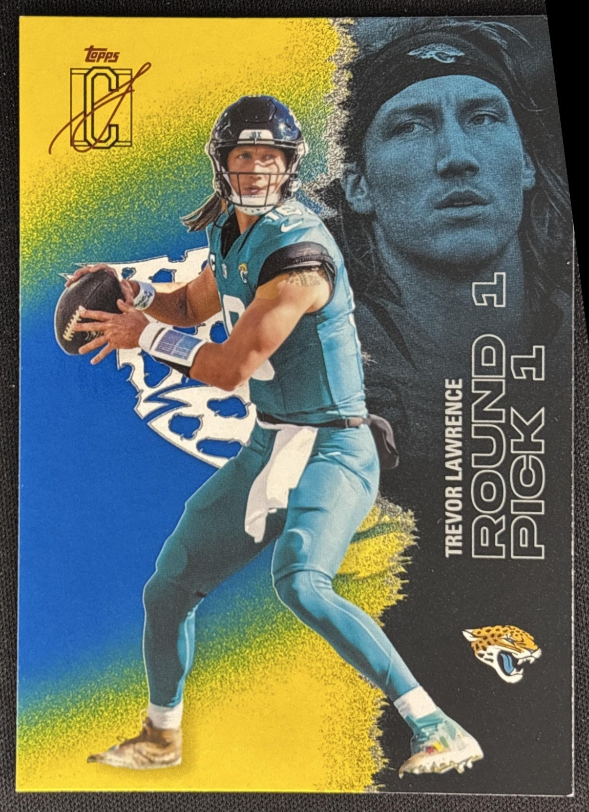 Trevor Lawrence 2025 Topps Signature Class Veteran Blue & Yellow Foil Jaguars front