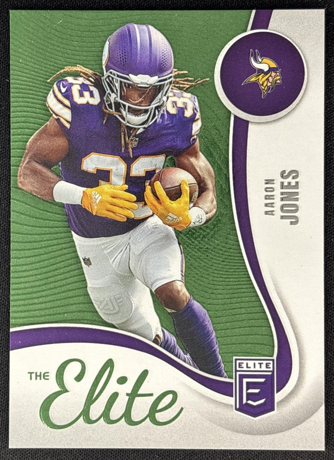Aaron Jones 2025 Panini Donruss Elite The Green Vikings front