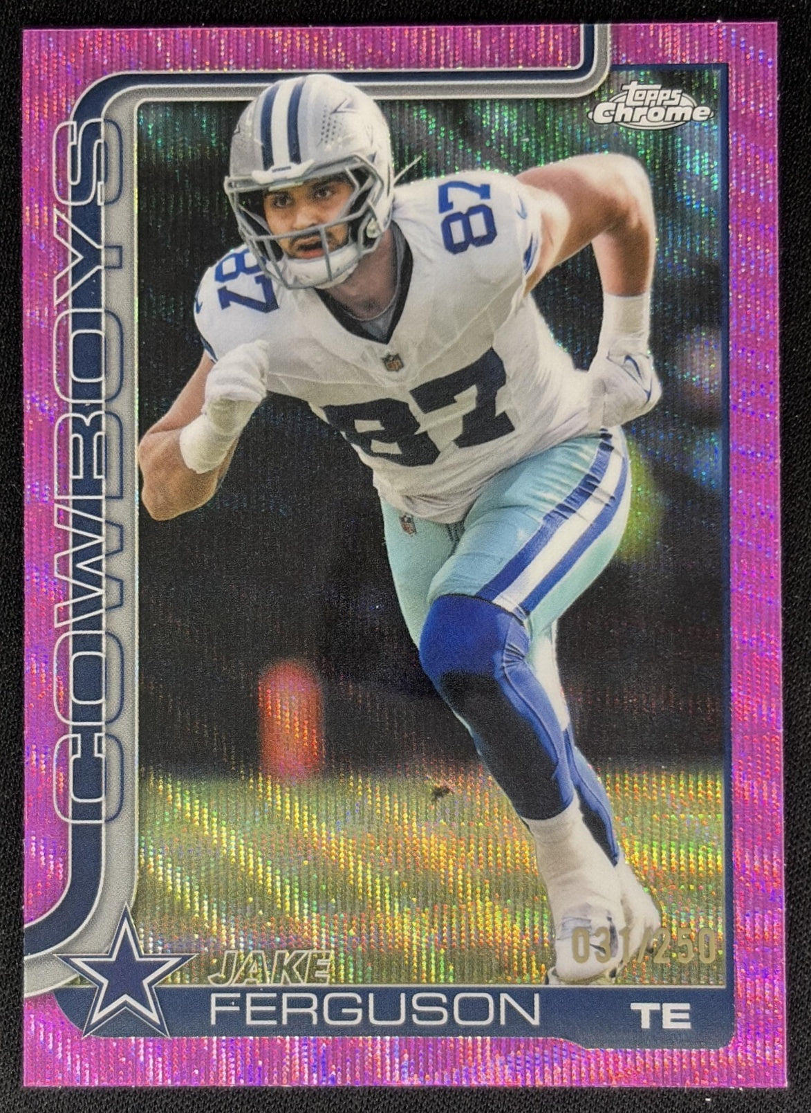 Jake Ferguson 2025 Topps Chrome Pink Wave Refractor /250 Cowboys