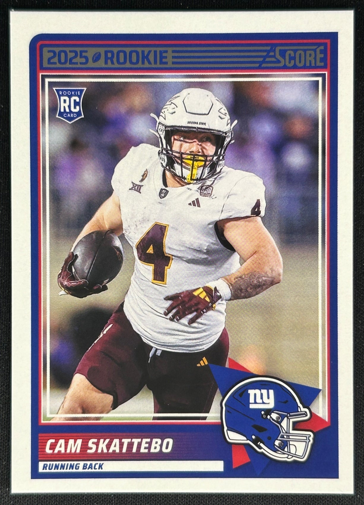 Cam Skattebo 2025 Score Rookies Giants Sports Trading Cards