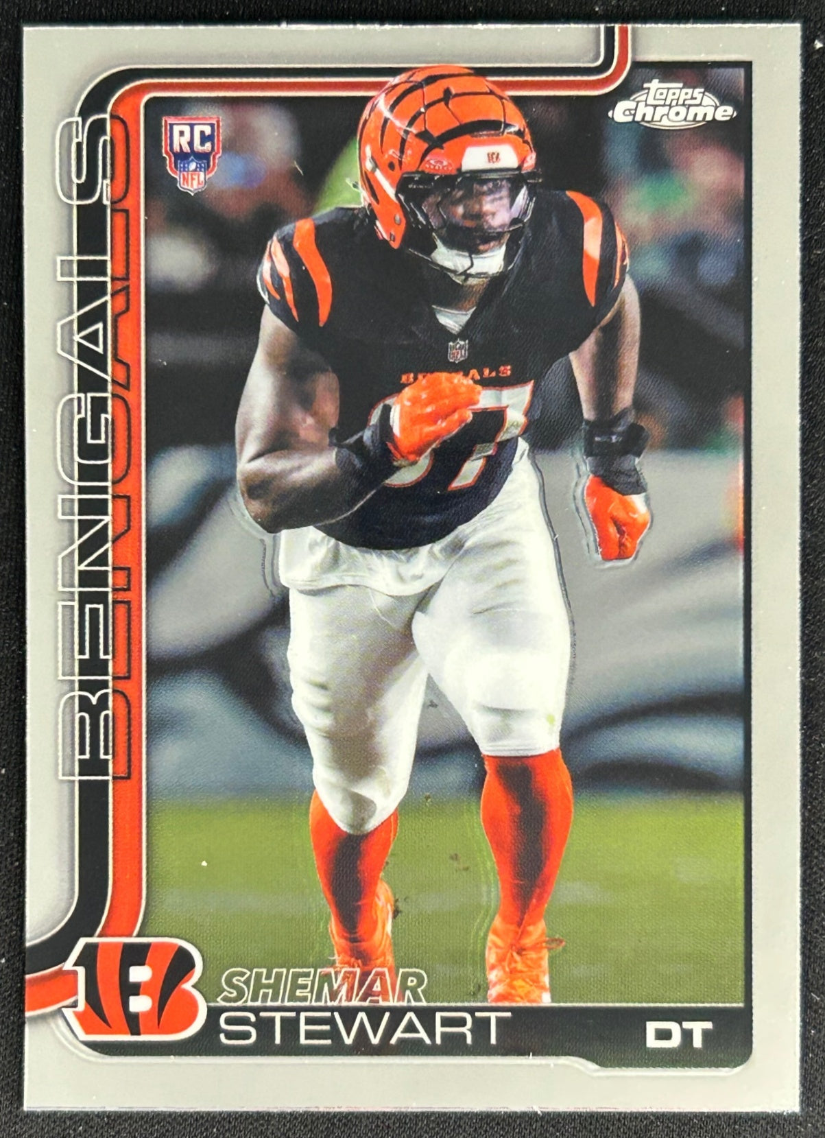 Shemar Stewart 2025 Topps Chrome Rookie Bengals Sports Trading Cards