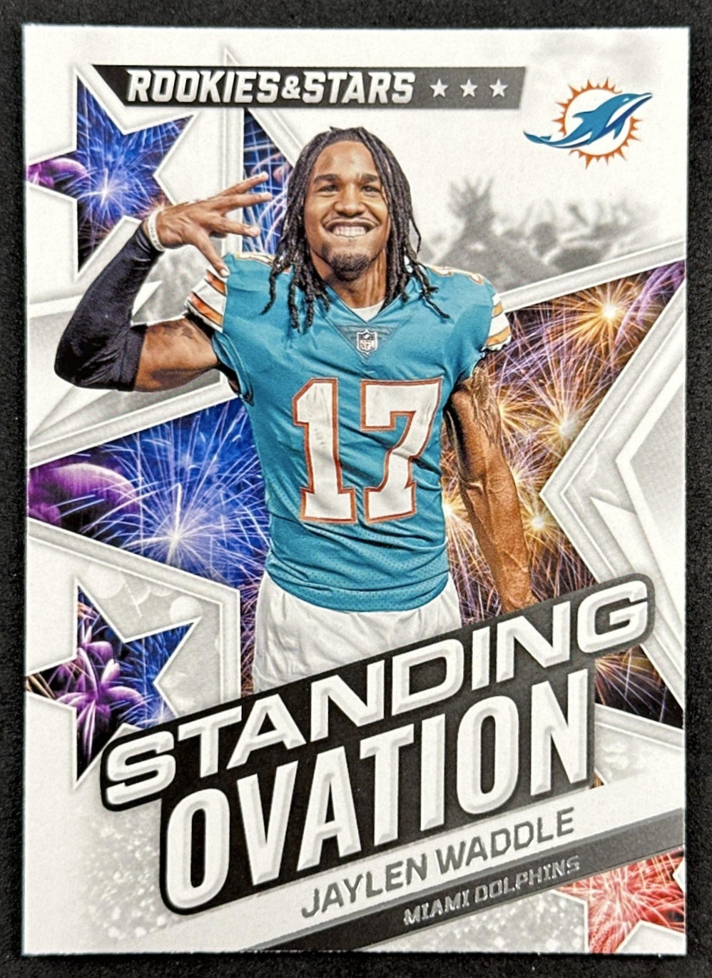 Jaylen Waddle Standing Ovation 2022 Rookies & Stars Dolphins Front