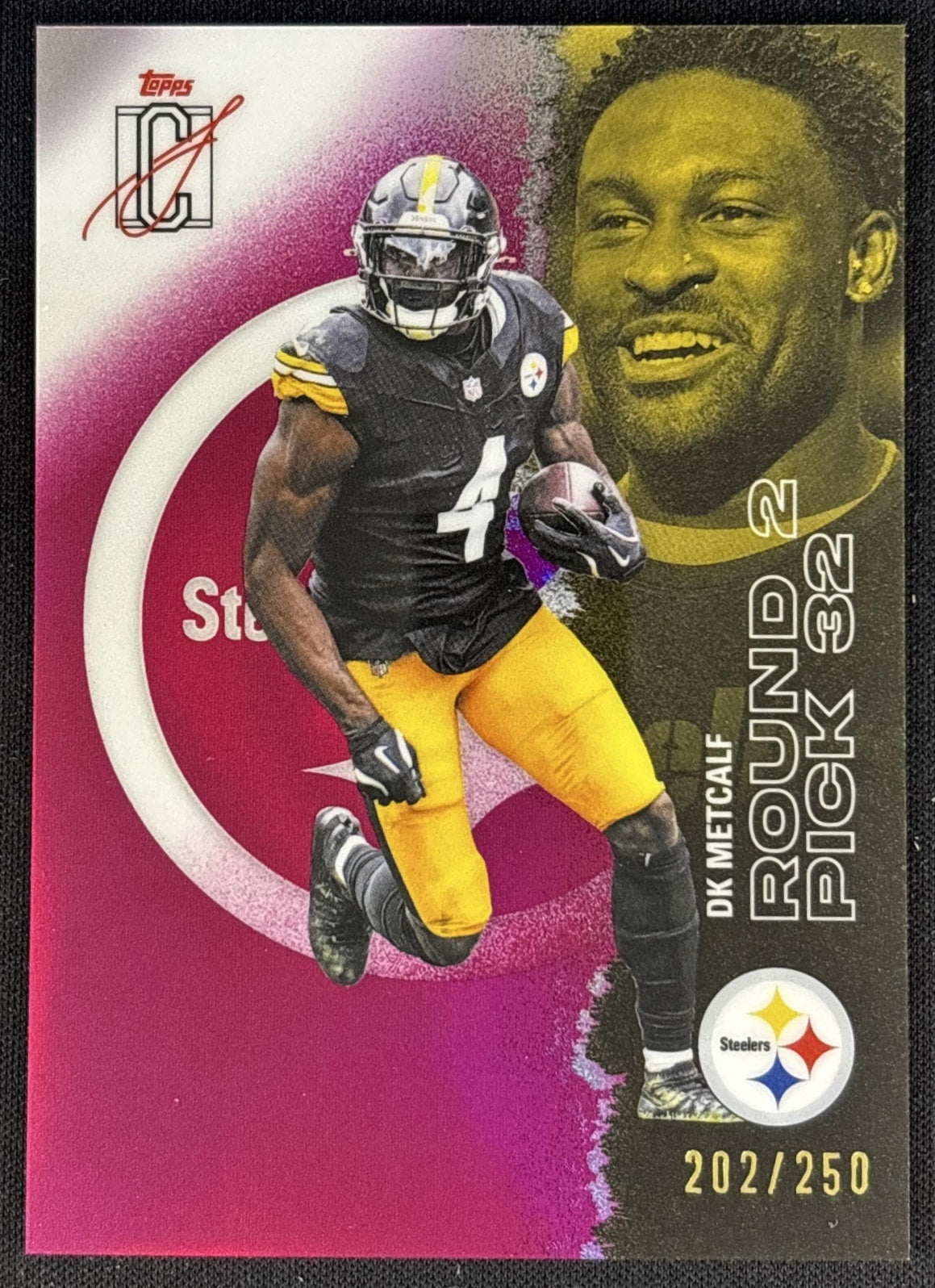 DK Metcalf 2025 Signature Class Chrome Veteran Magenta Refractor /250 Steelers front