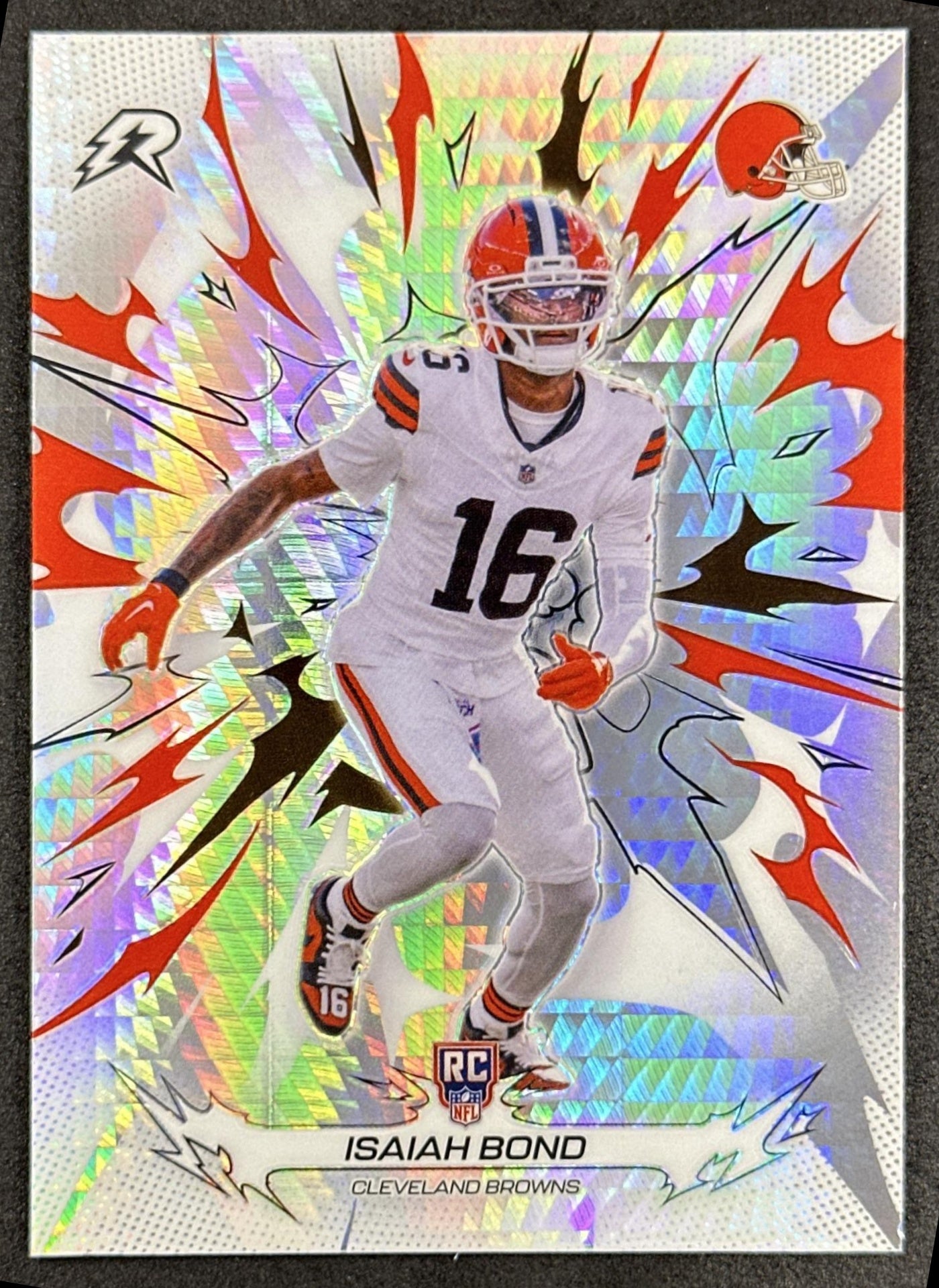 Isaiah Bond 2025 Topps Resurgence Prism Refractor Browns