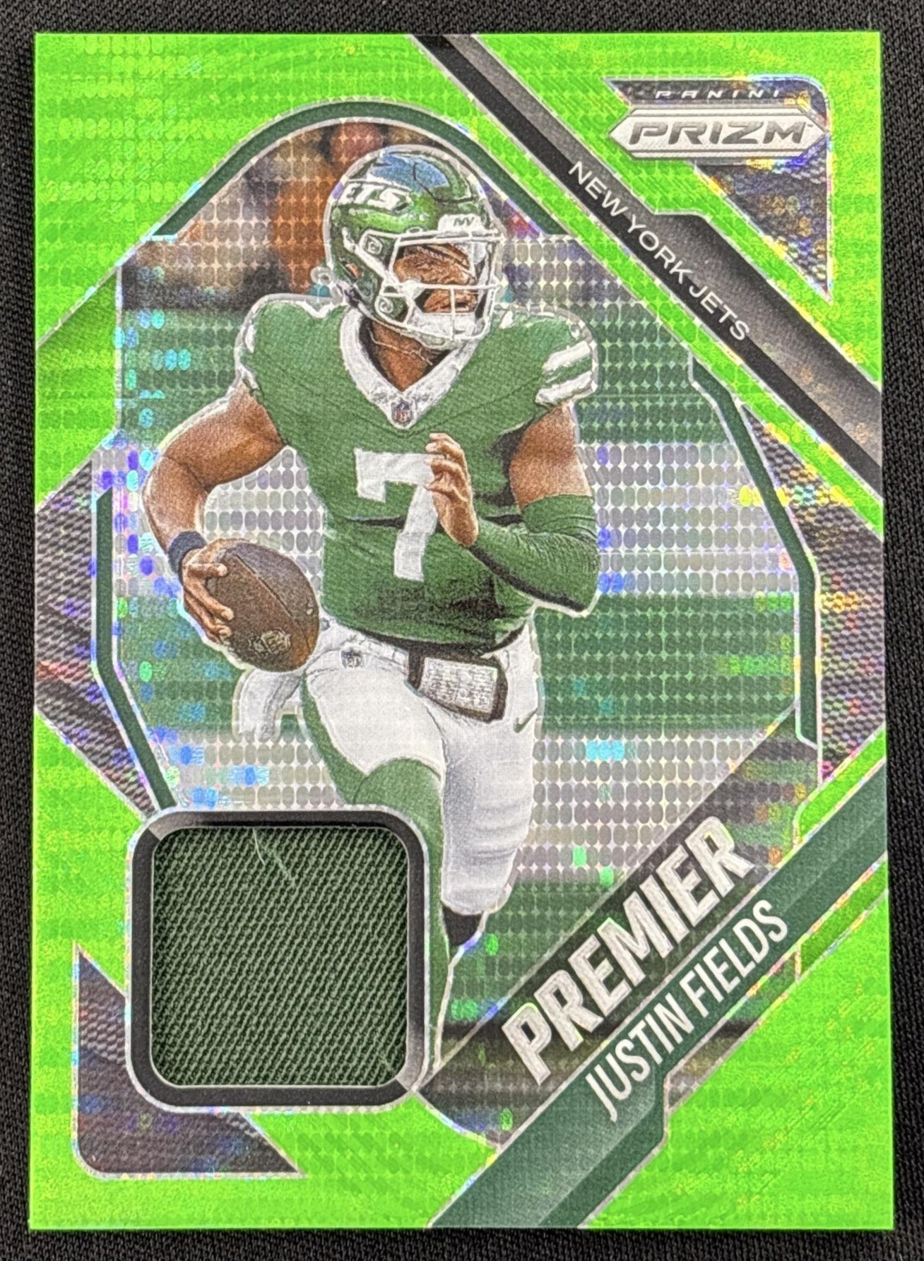 Justin Fields 2025 Panini Prizm Premier Jerseys Neon Green Pulsar Jets