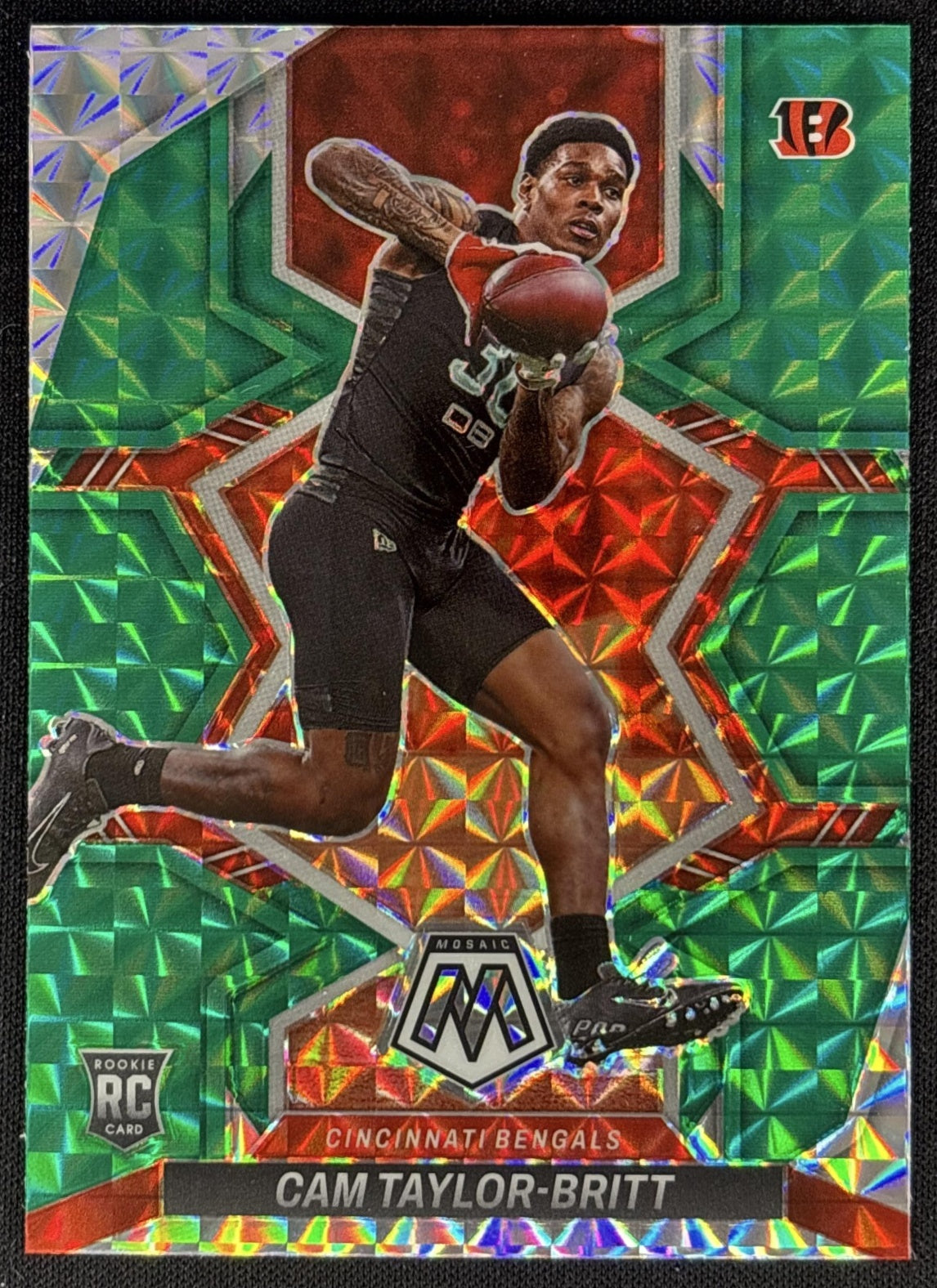 Cam Taylor-Britt 2022 Panini Mosaic Green Bengals Default Title Sports Trading Cards