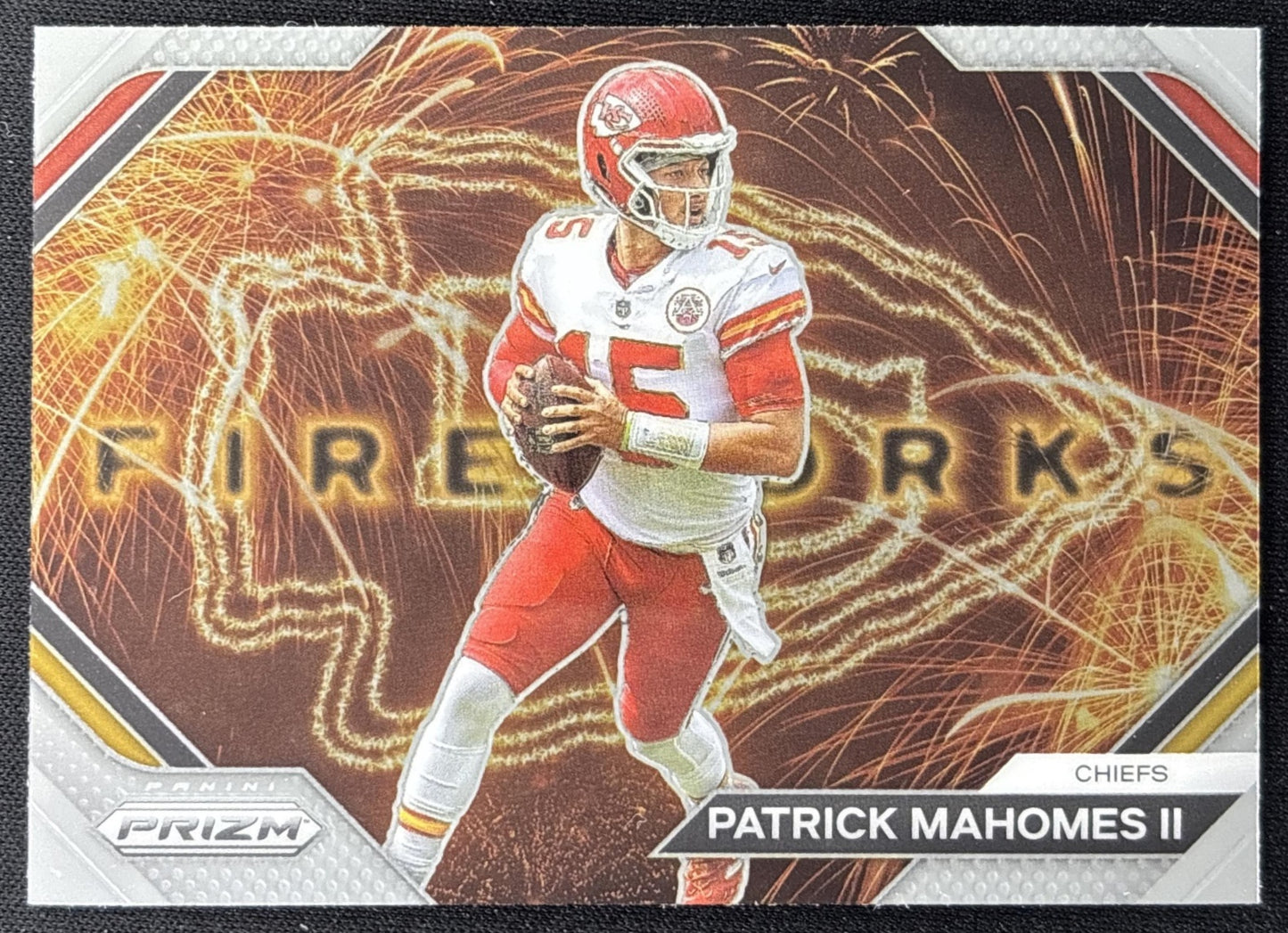 Patrick Mahomes II 2023 Panini Prizm Fireworks Chiefs Sports Trading Cards