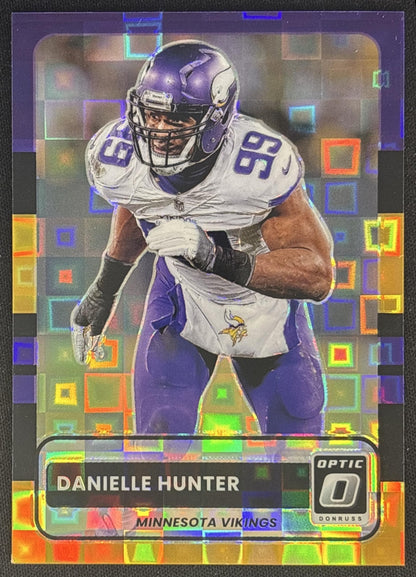 Danielle Hunter 2025 Donruss Optic 2015 Retro Black Pandora Prizm /149 Vikings front