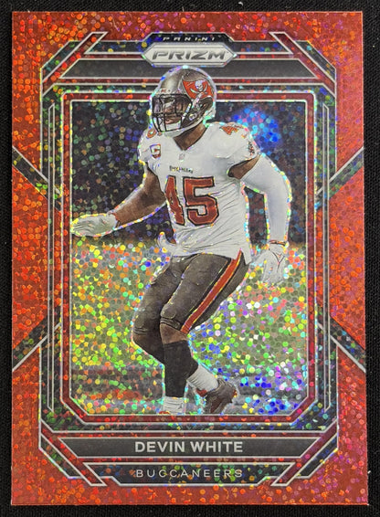 Devin White 2022 Panini Prizm Red Sparkle Buccaneers - Front