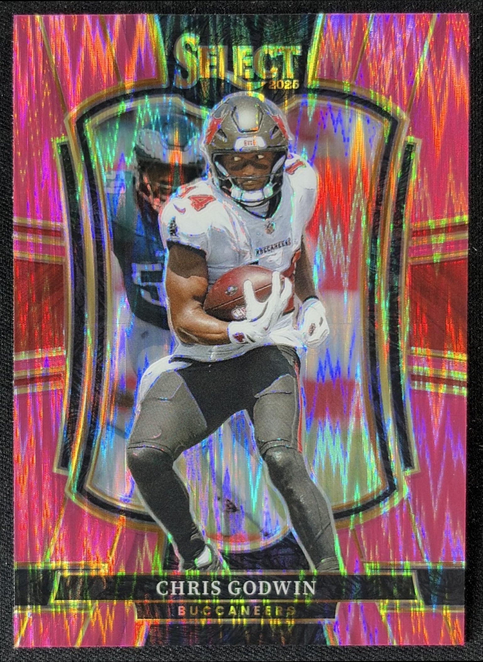 Chris Godwin 2025 Panini Select Premier Level Pink Prizm Shock Buccaneers front
