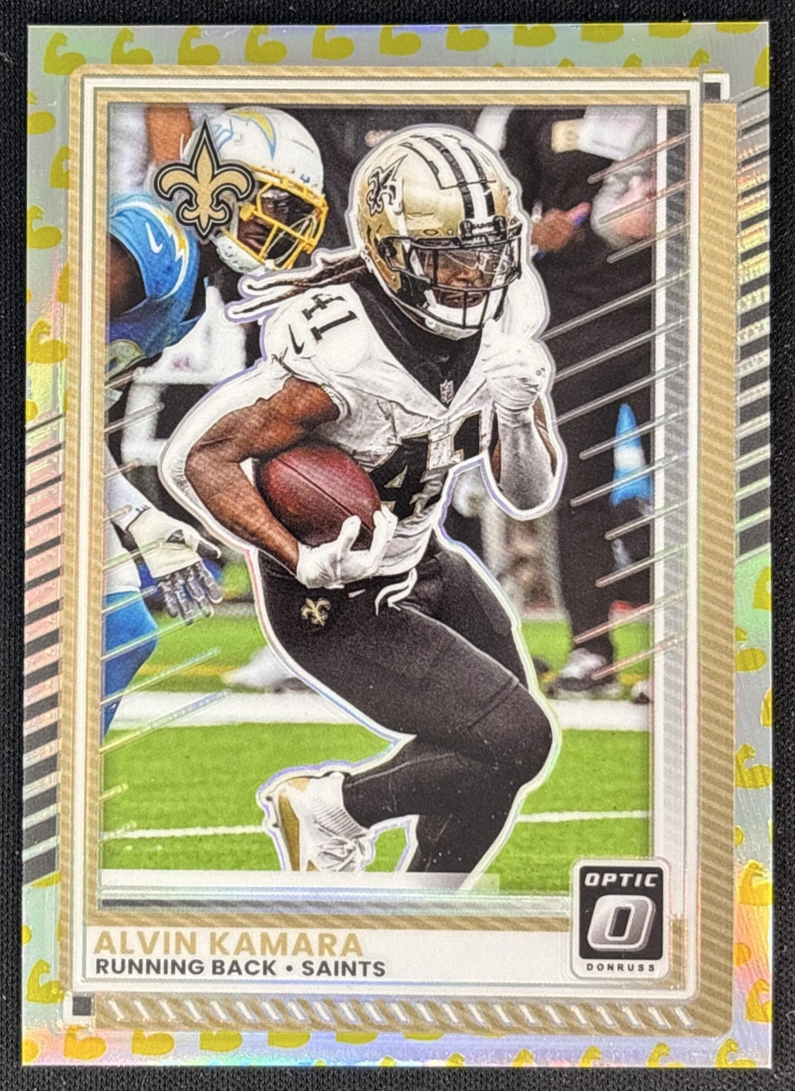 Alvin Kamara 2025 Panini Donruss Optic Flex Prizm /199 Saints Front