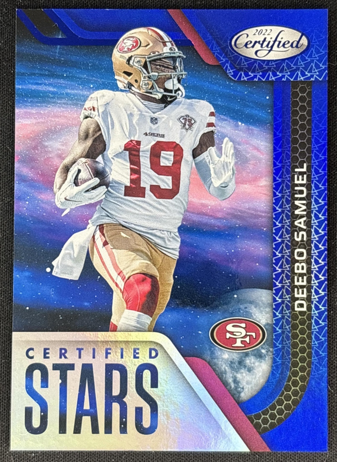 Deebo Samuel 2022 Panini Certified Stars Mirror Blue /75 49ers Front