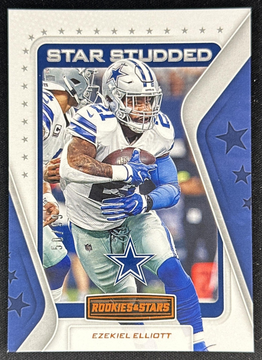 Ezekiel Elliott 2019 Panini Rookies & Stars Star Studded Orange /99 Cowboys front