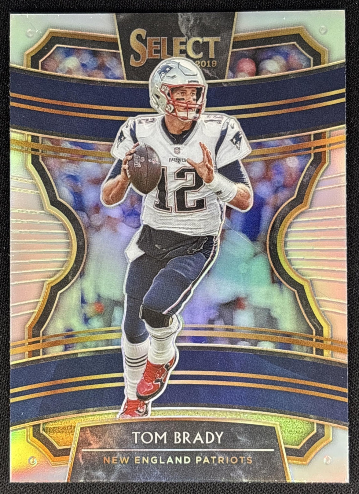 *Damaged* Tom Brady 2019 Panini Select Silver Prizm Patriots Sports Trading Cards