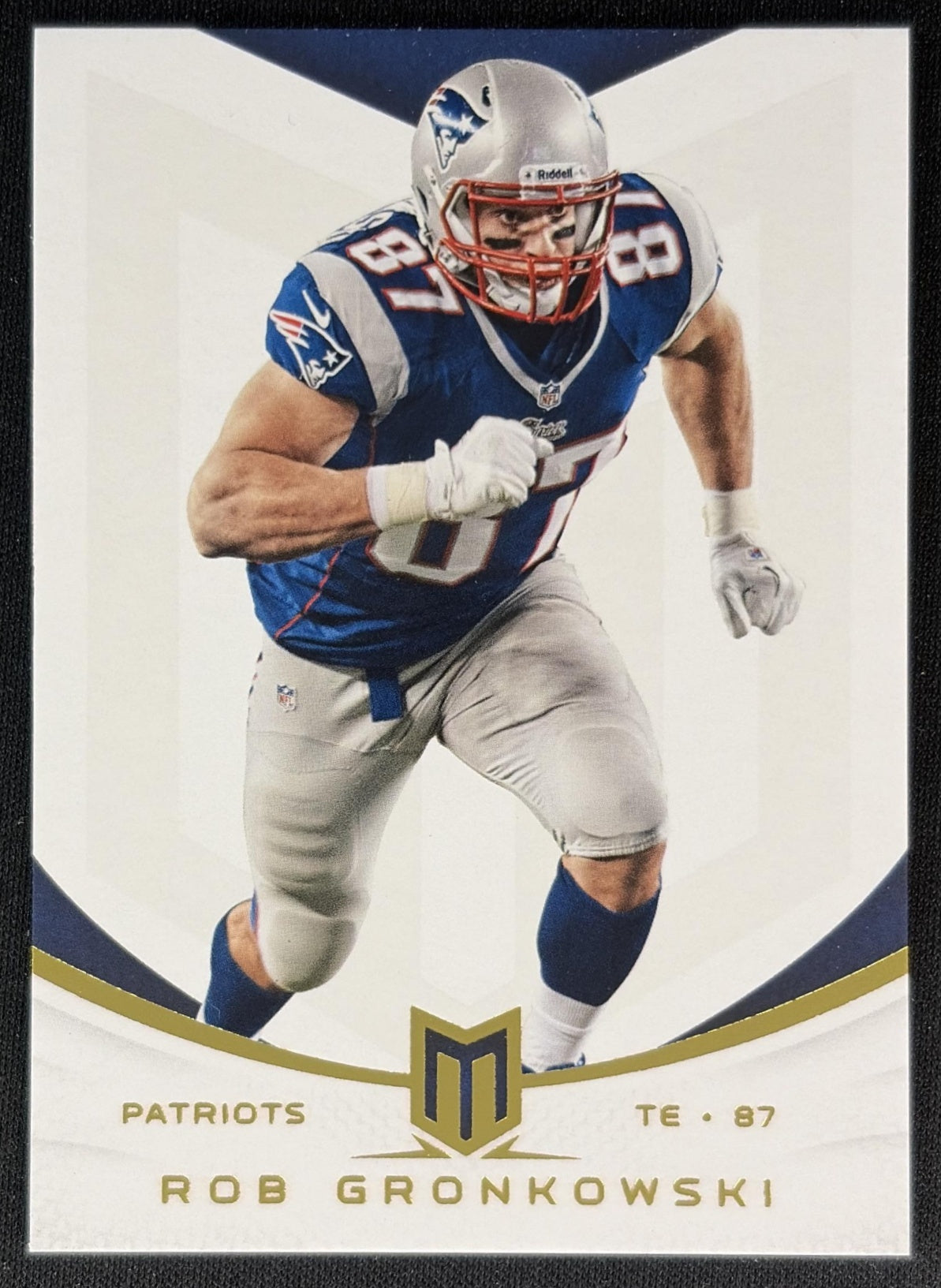 Rob Gronkowski 2012 Panini Momentum Gold /99 Patriots Sports Trading Cards