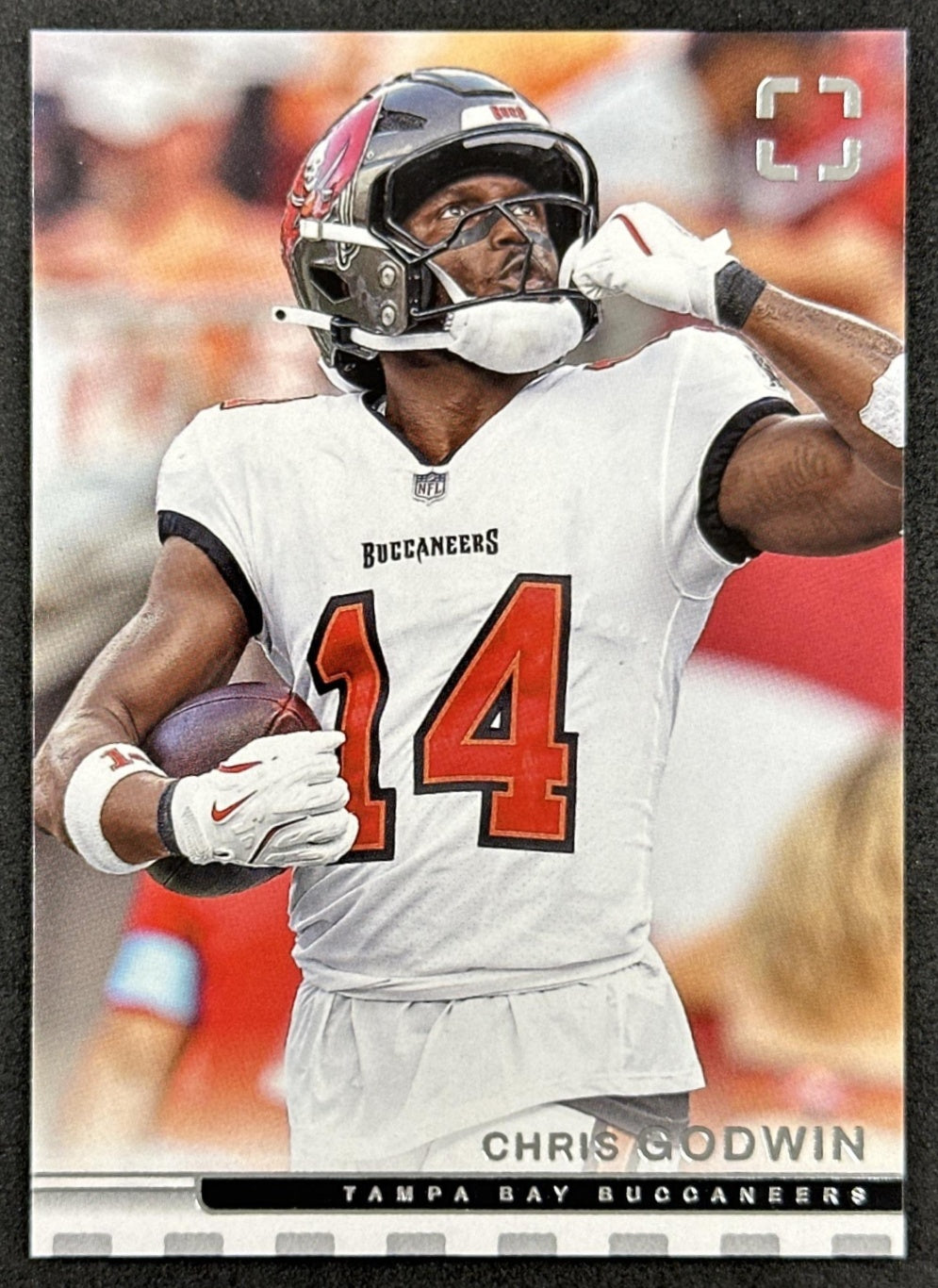 Chris Godwin 2025 Panini PhotoGenic Buccaneers front