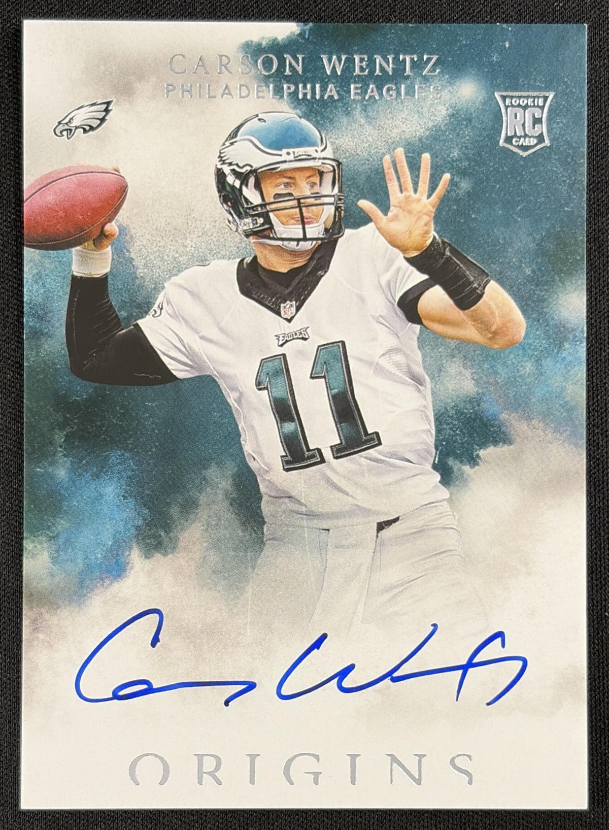 Carson Wentz 2016 Panini Origins Auto Rookie Eagles