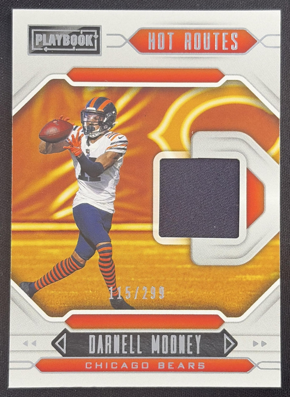 Darnell Mooney 2021 Panini Playbook Hot Routes /299 Bears