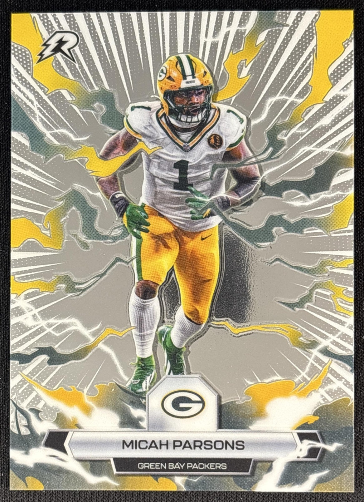 Micah Parsons 2025 Topps Resurgence Packers Green Bay Packers front