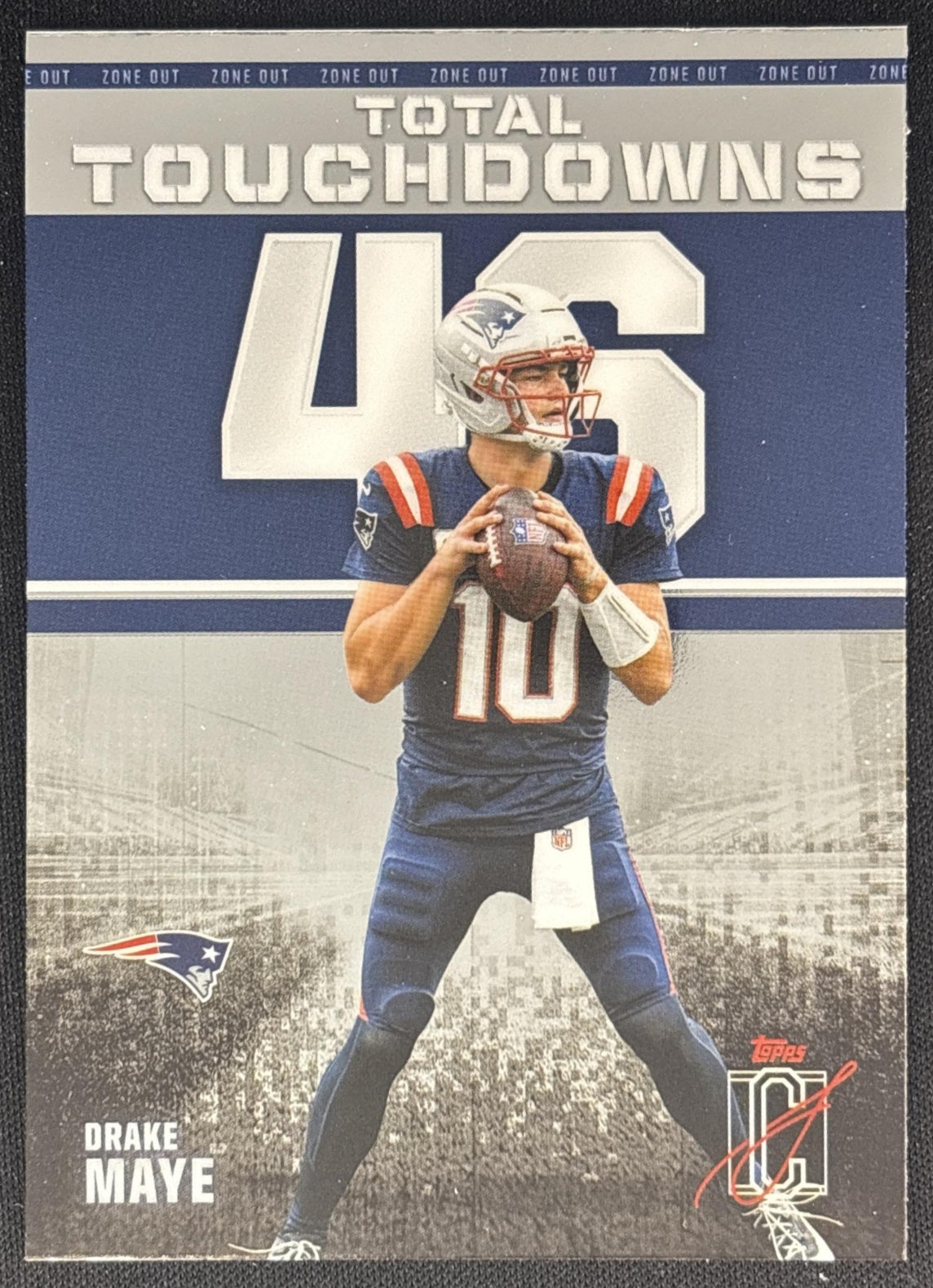 Drake Maye 2025 Topps Signature Class Zone Out Patriots front