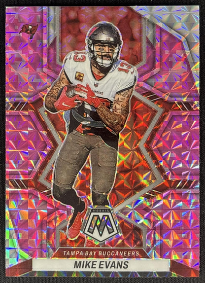 Mike Evans 2022 Panini Mosaic Camo Pink Buccaneers Sports Trading Cards