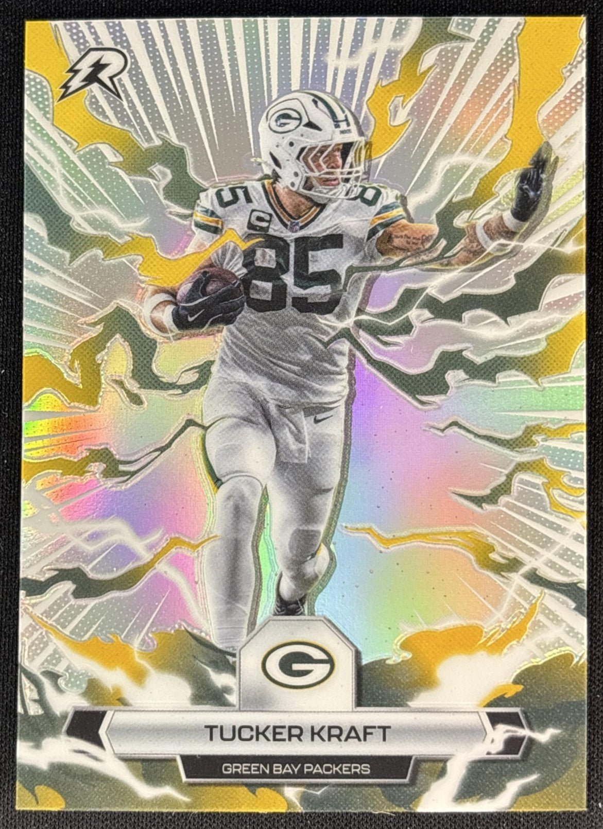 Tucker Kraft 2025 Topps Resurgence Refractor Packers Green Bay Packers Sports Trading Cards