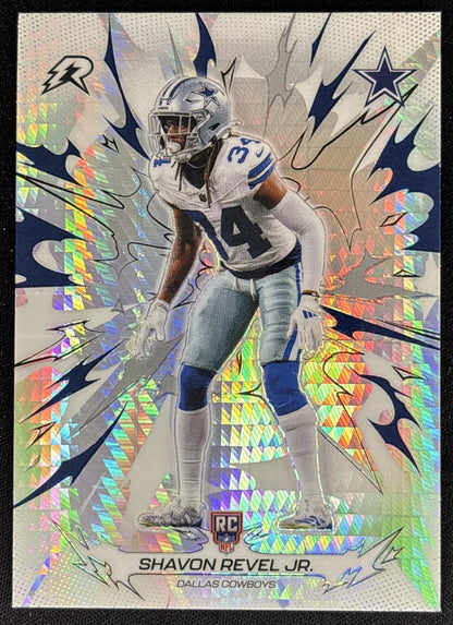 Shavon Revel Jr. 2025 Topps Resurgence Prizm Refractor Cowboys