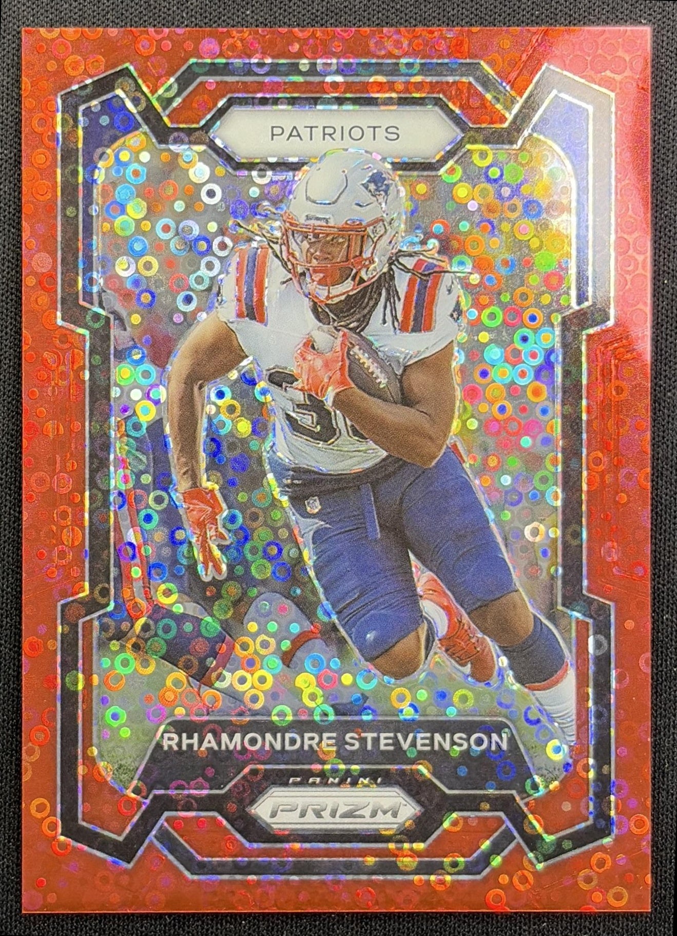 Rhamondre Stevenson 2023 Panini Prizm No Huddle Red /70 Patriots
