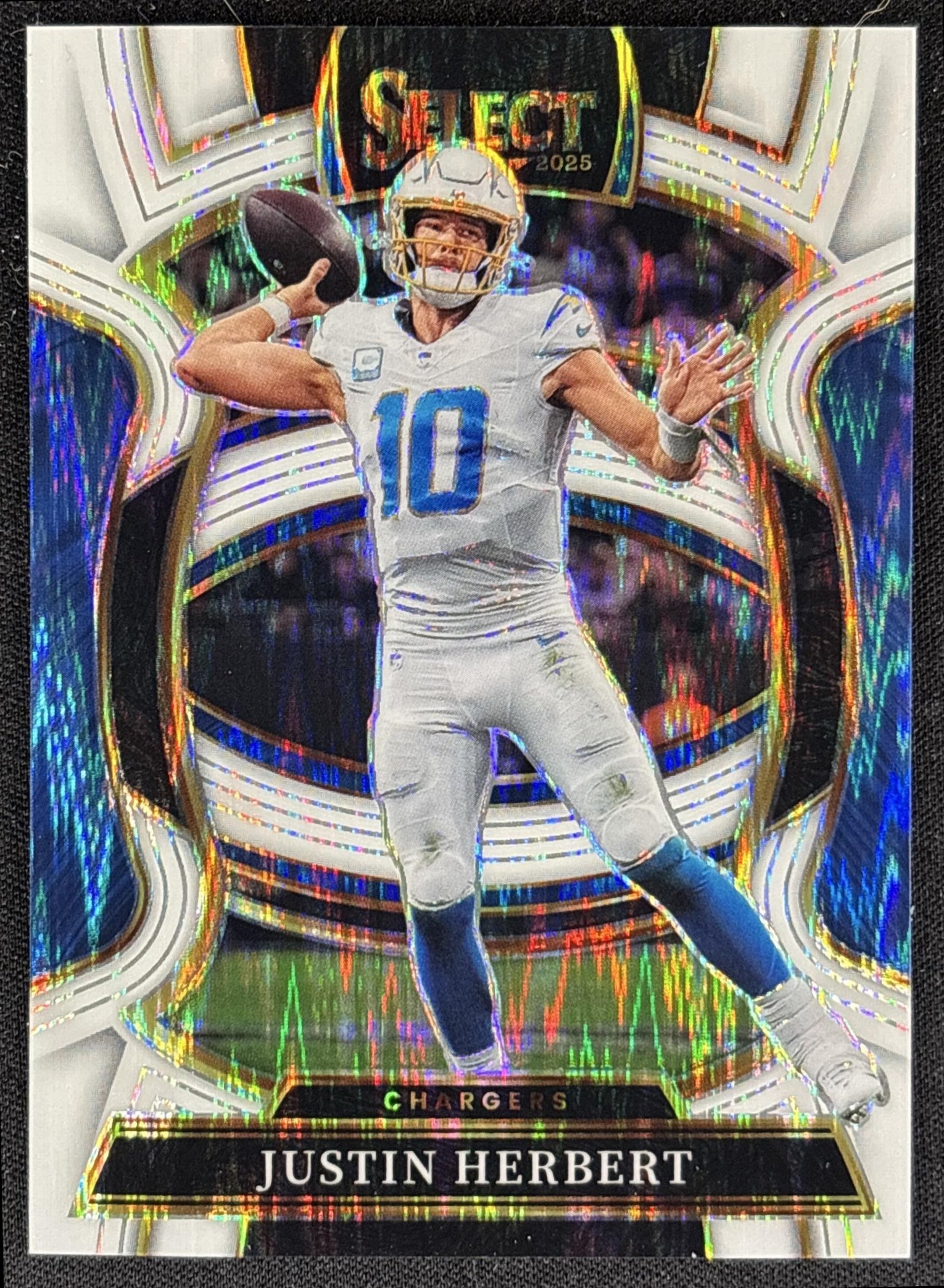 Justin Herbert 2025 Panini Select Concourse White Prizm Shock /799 Chargers