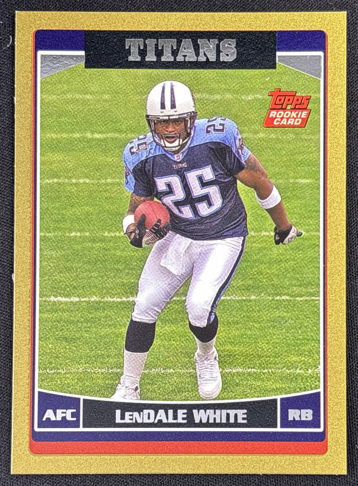 LenDale White 2006 Topps Gold /2006 Titans
