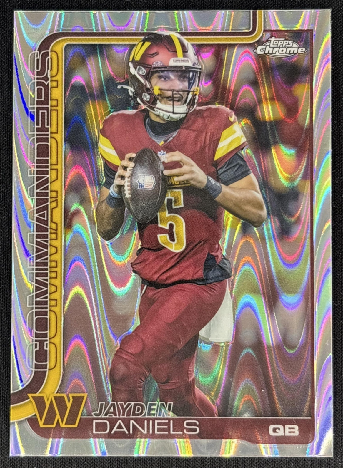 Jayden Daniels 2025 Topps Chrome RayWave Refractor Commanders Front