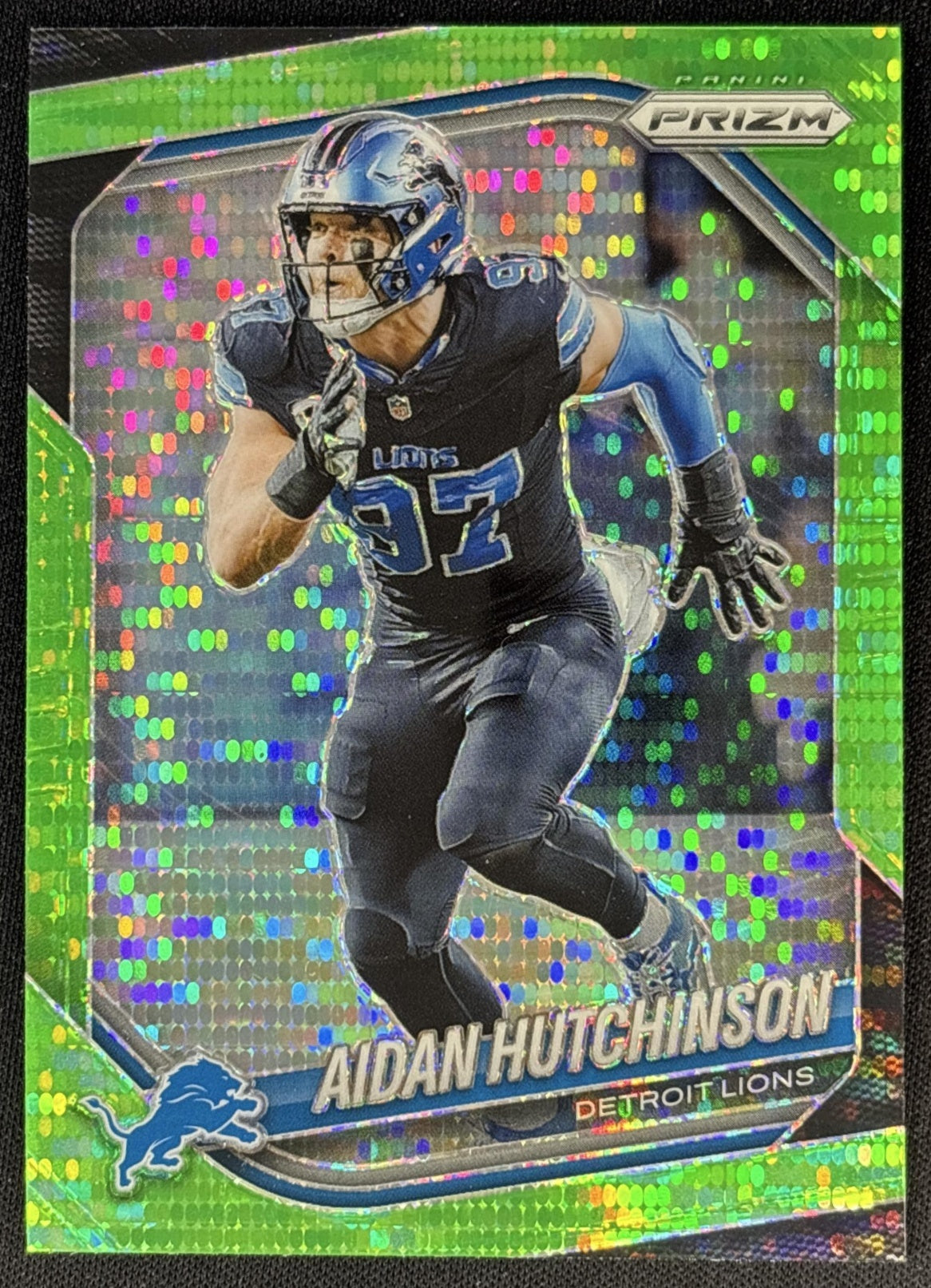 Aidan Hutchinson 2025 Panini Prizm Neon Green Pulsar Lions