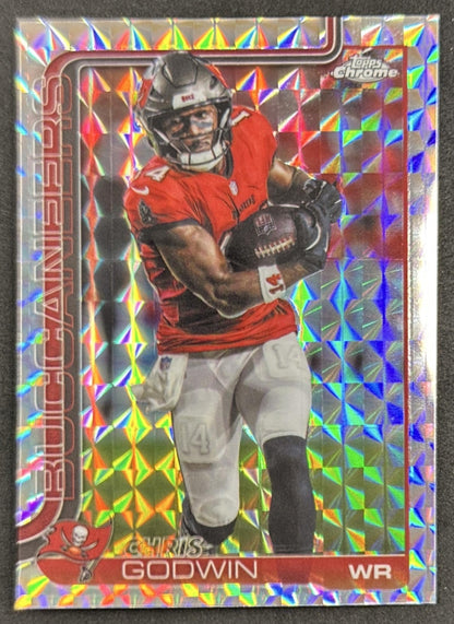 Chris Godwin 2025 Topps Chrome Geometric Refractor Buccaneers front