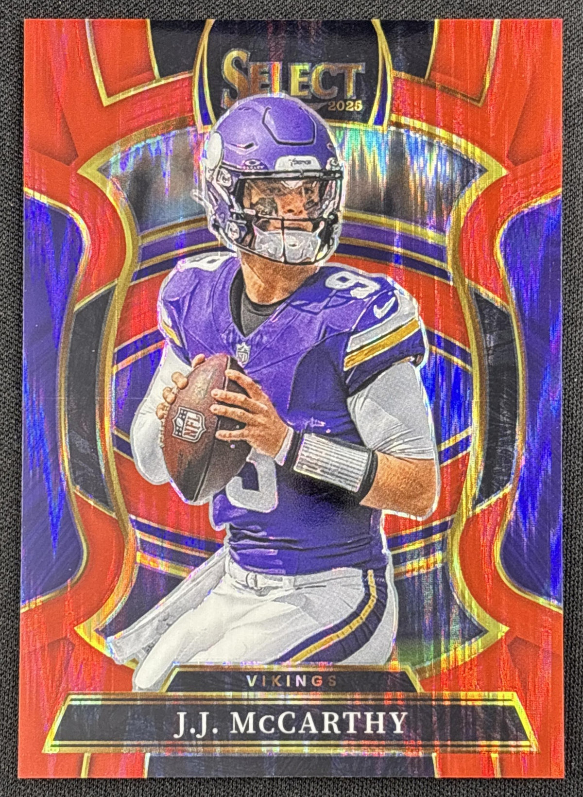 J.J. McCarthy 2025 Panini Select Concourse Red Prizm Shock /249 Vikings